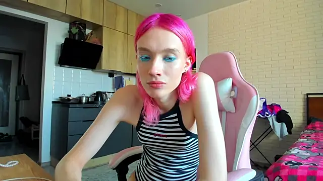  Alice Kitty online show from March 2026 01:37:01 PM