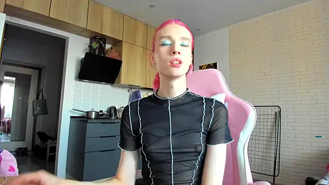  Alice Kitty online show from March 2026 02:33:01 PM