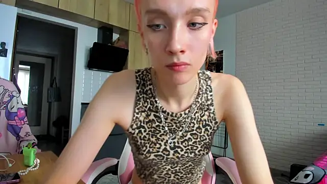  Alice Kitty online show from April 2026 01:26:01 PM