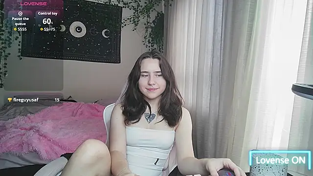 Aurora workerr online show from October 2025 04:14:02 AM