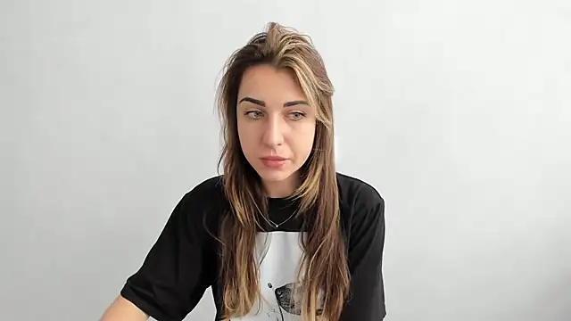 Summmmersky online show from March 2025 09:30:01 AM