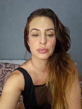 Snapshot of Nina_Sport chatting on October 2025 08:50:02 PM Nina Sport online show from October 2025 08:50:02 PM