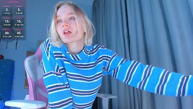 JennyWoody online show from February 2025 03:47:01 PM