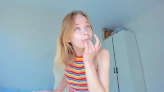 JennyWoody online show from June 2026 04:56:01 AM