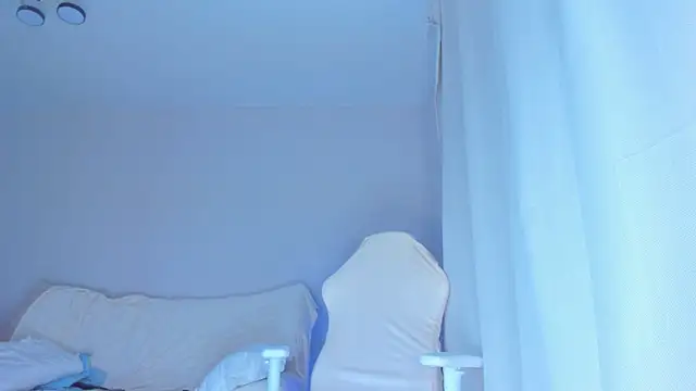 JennyWoody online show from September 2025 04:29:02 PM