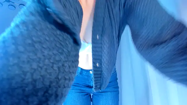 JennyWoody online show from September 2025 04:45:01 PM