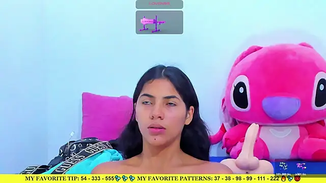 Snapshot of AriannaLewiis chatting on May 2026 07:40:01 PM AriannaLewiis online show from May 2026 07:40:01 PM