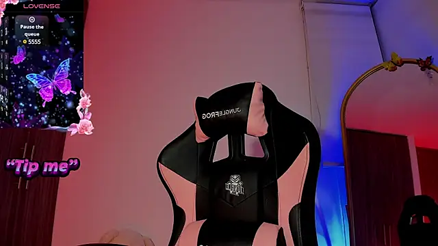 SheilaSmiith online show from January 2025 03:22:01 AM