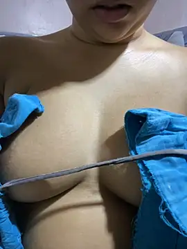 samayra124 online show from February 2026 02:28:01 PM