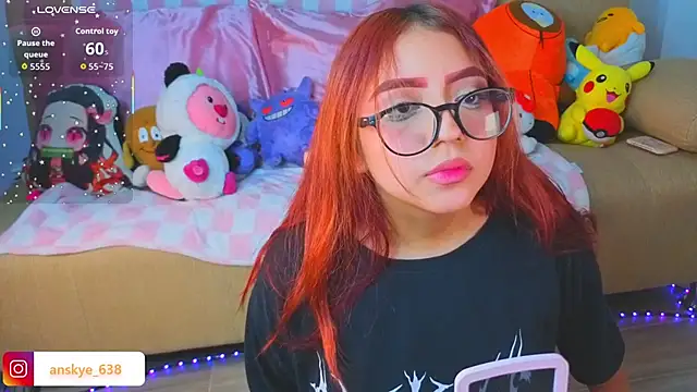 Snapshot of AnngelaSkye chatting on September 2025 04:56:01 AM AnngelaSkye online show from September 2025 04:56:01 AM