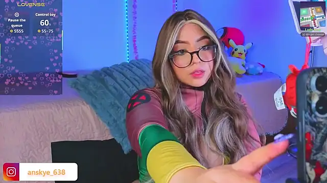 Snapshot of AnngelaSkye chatting on January 2026 05:55:01 AM AnngelaSkye online show from January 2026 05:55:01 AM