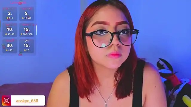 Snapshot of AnngelaSkye chatting on November 2025 04:45:02 AM AnngelaSkye online show from November 2025 04:45:02 AM