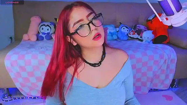 Snapshot of AnngelaSkye chatting on October 2025 04:02:01 AM AnngelaSkye online show from October 2025 04:02:01 AM