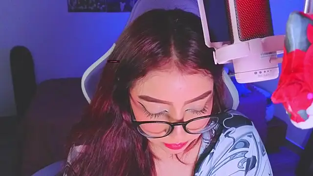 AnngelaSkye online show from April 2026 08:43:01 AM