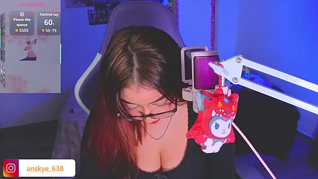 AnngelaSkye online show from March 2026 05:50:01 AM