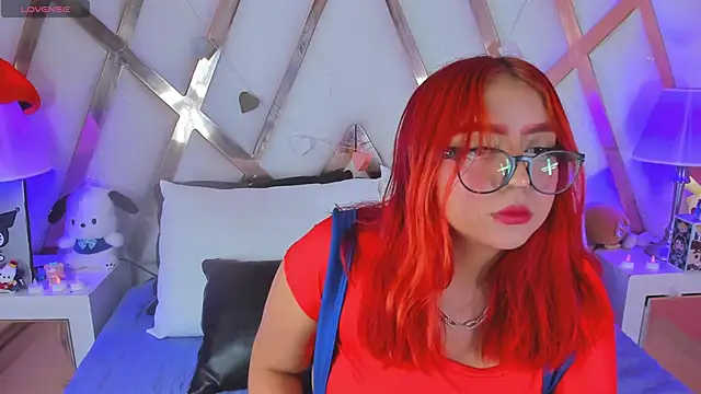 Snapshot of AnngelaSkye chatting on March 2025 04:07:02 AM AnngelaSkye online show from March 2025 04:07:02 AM