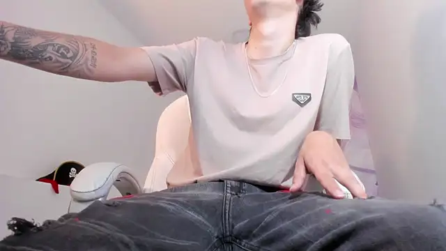 FrannBoy online show from March 2026 08:35:02 PM