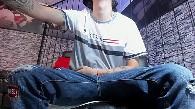 FrannBoy online show from May 2026 03:26:01 AM