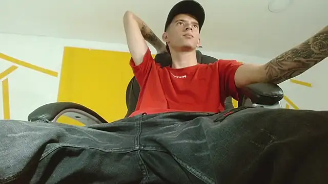 FrannBoy online show from March 2025 01:00:02 AM