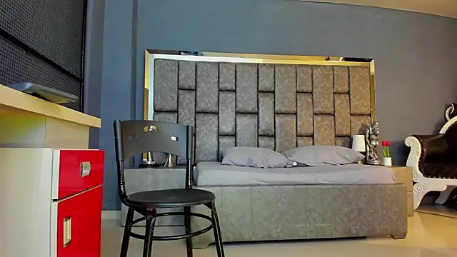 Matureyulyet online show from January 2026 09:09:02 PM