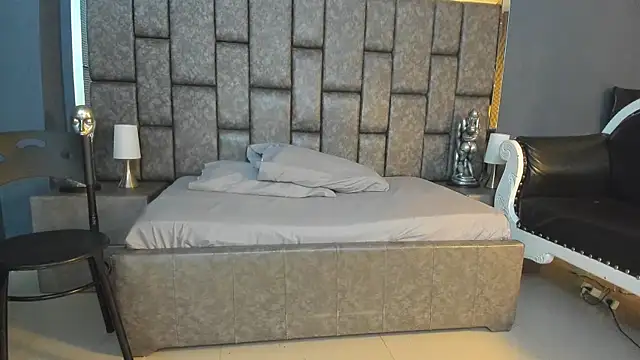 Matureyulyet online show from October 2025 09:10:02 AM