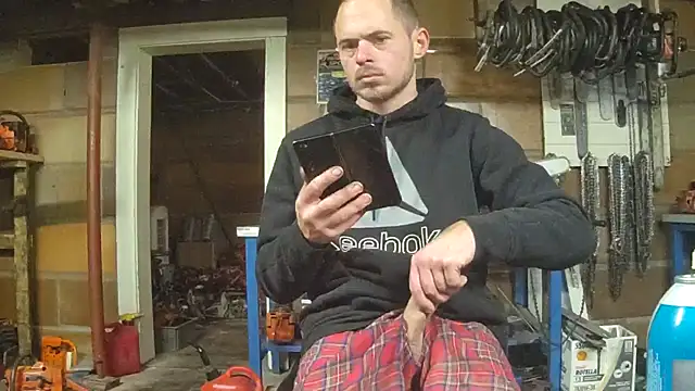 Bigoleslong98765 online show from December 2025 07:39:02 PM