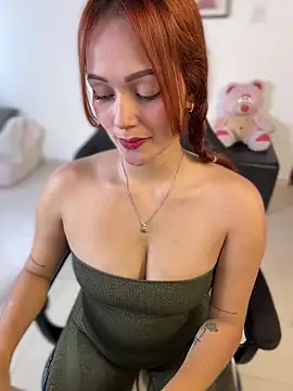 Snapshot of Miss-Abbii chatting on December 2025 09:16:02 PM Miss-Abbii online show from December 2025 09:16:02 PM