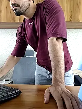 indianguy89 online show from April 2026 05:25:01 AM