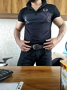 indianguy89 online show from February 2026 06:35:01 AM