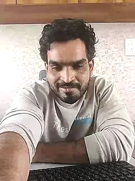 indianguy89 online show from January 2025 09:10:02 AM