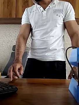 indianguy89 online show from March 2026 04:52:02 AM