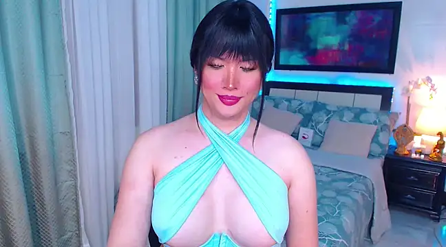 Snapshot of Heavenly_Treats chatting on March 2025 10:07:01 AM Heavenly Treats online show from March 2025 10:07:01 AM