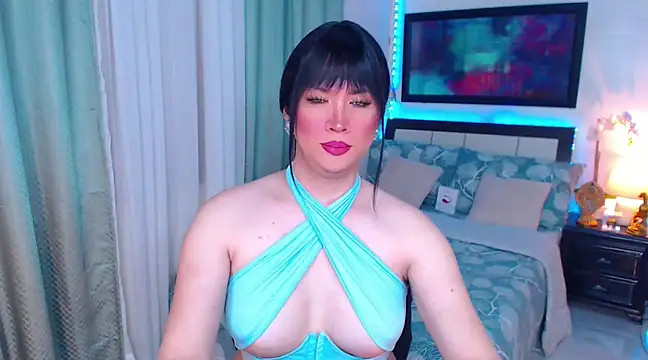 Snapshot of Heavenly_Treats chatting on March 2025 03:56:01 AM Heavenly Treats online show from March 2025 03:56:01 AM