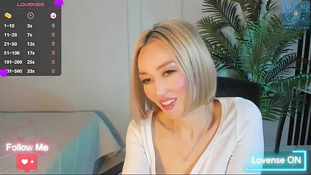 Snapshot of AmiiWong chatting on February 2025 03:06:02 AM AmiiWong online show from February 2025 03:06:02 AM