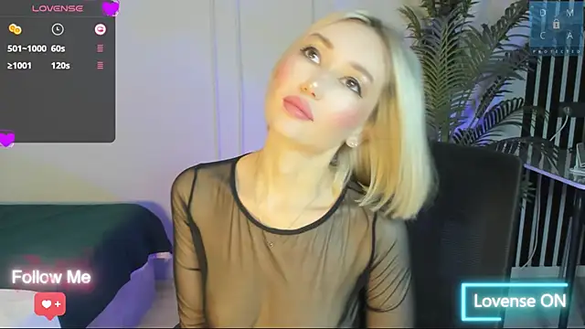 Snapshot of AmiiWong chatting on March 2025 03:02:01 AM AmiiWong online show from March 2025 03:02:01 AM