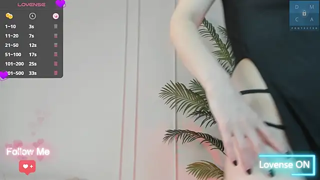 Snapshot of AmiiWong chatting on February 2025 05:58:02 AM AmiiWong online show from February 2025 05:58:02 AM