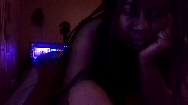 EbonyFetishQueen online show from December 2025 05:32:02 AM