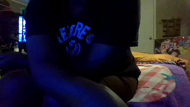 EbonyFetishQueen online show from April 2026 03:02:01 PM