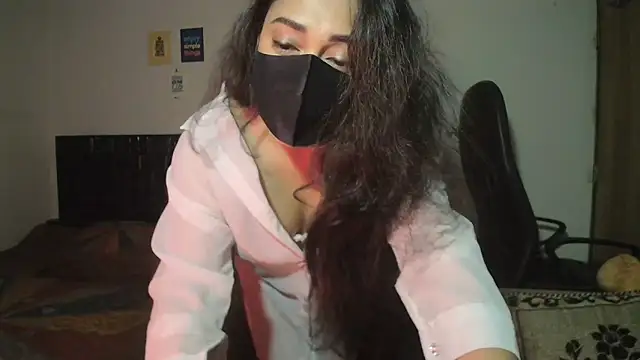 Most-Beautiful-Queen online show from March 2026 07:14:01 PM