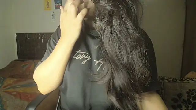 Most-Beautiful-Queen online show from March 2026 08:55:01 PM