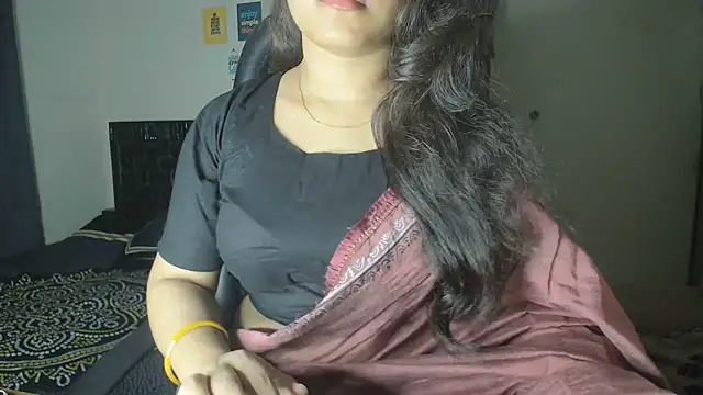 Most-Beautiful-Queen online show from May 2026 04:18:01 PM