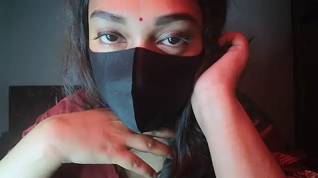 Most-Beautiful-Queen online show from November 2025 07:17:01 PM