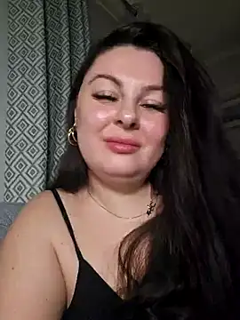 Snapshot of Britishbella chatting on February 2025 01:43:02 AM Britishbella online show from February 2025 01:43:02 AM