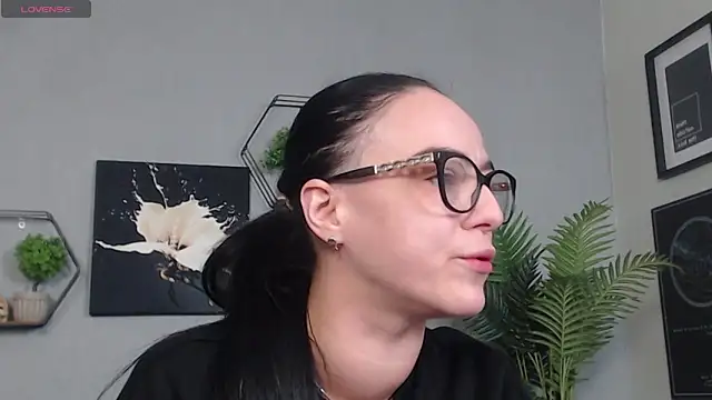 IzabelllNoir online show from March 2026 08:26:33 AM