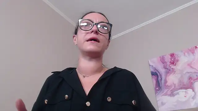 Snapshot of IzabelllNoir chatting on June 2026 03:46:01 AM IzabelllNoir online show from June 2026 03:46:01 AM