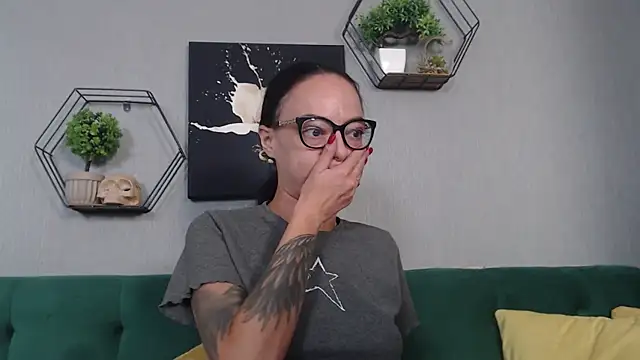 IzabelllNoir online show from September 2025 08:59:02 AM