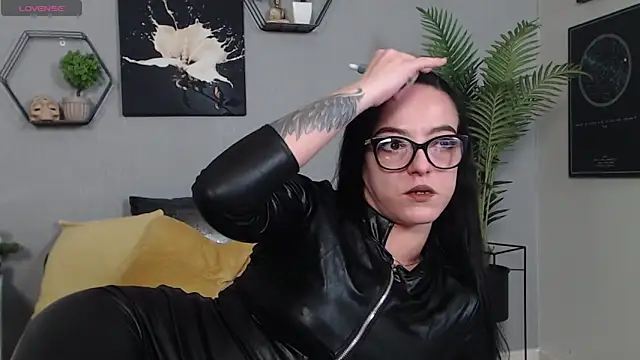 IzabelllNoir online show from March 2026 10:04:02 AM