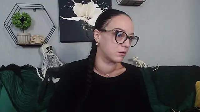 IzabelllNoir online show from October 2025 11:29:02 AM