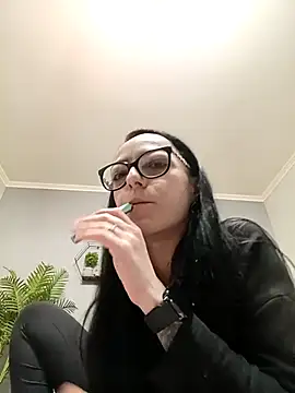 IzabelllNoir online show from February 2026 10:10:02 PM