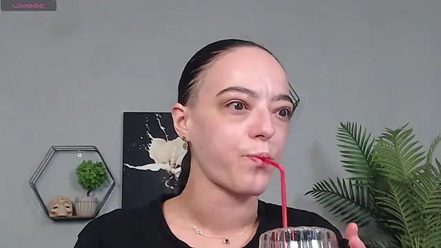 IzabelllNoir online show from April 2026 06:53:02 AM